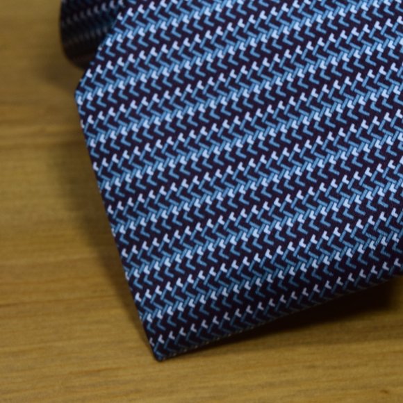New BRIONI Blue Aqua Geometric Italy Woven Silk Neck Tie handmade in Italy $440 - Picture 9 of 13